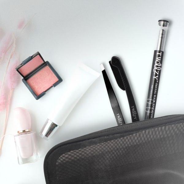 Tweezy No-Fuzz Kit Epilator Tweezer Dermaplaner Beauty Bag GOODS Superdrug