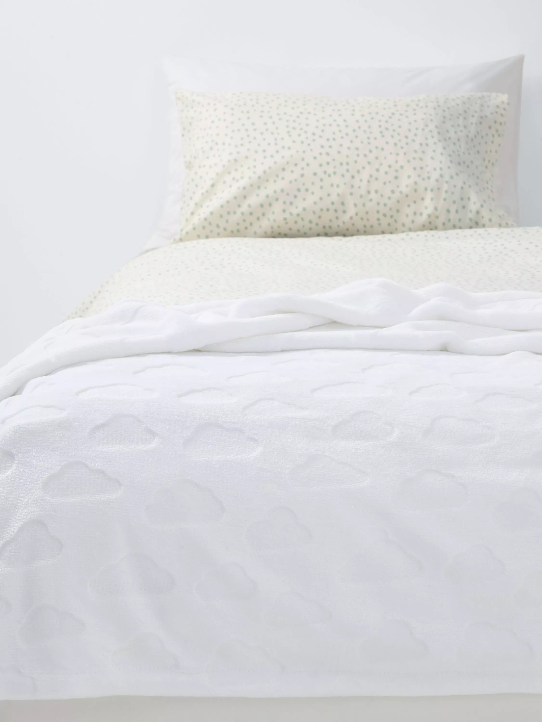 John Lewis ANYDAY Cloud Baby Blanket - McGrocer