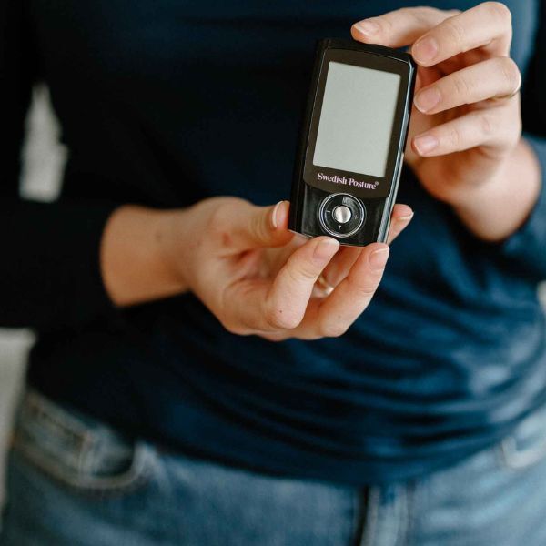 Swedish Posture TENS-EMS Electro Therapy Device with 4 Pads GOODS Superdrug