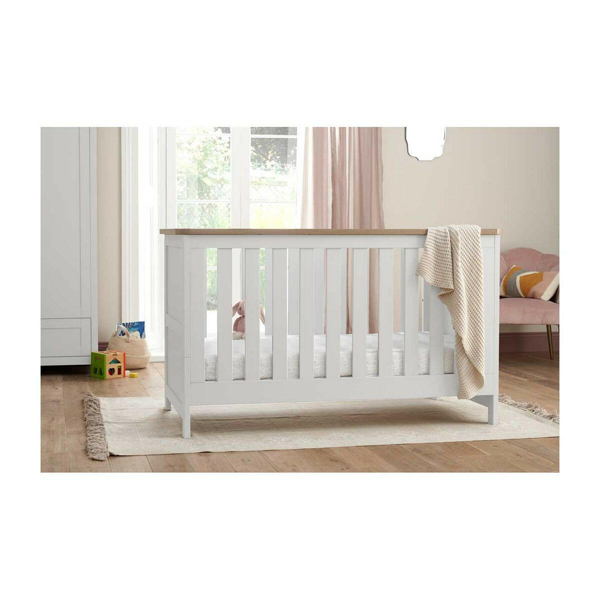 Tutti Bambini Verona Cot Bed - White/Oak GOODS Boots