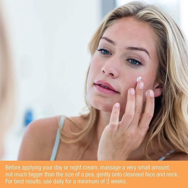 Super Facialist Vitamin C Glow Boosting Serum 30ml GOODS M&S