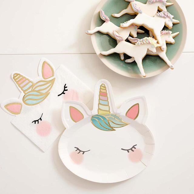 Talking Tables Unicorn Face Shaped Plates 8 per pack GOODS M&S