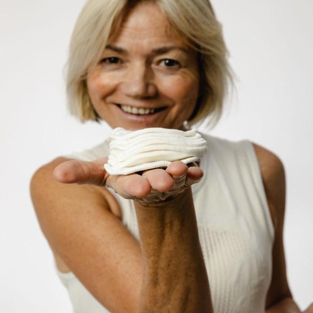 UpCircle Cotton + Bamboo Make Up Remover Pads 7 per pack GOODS M&S