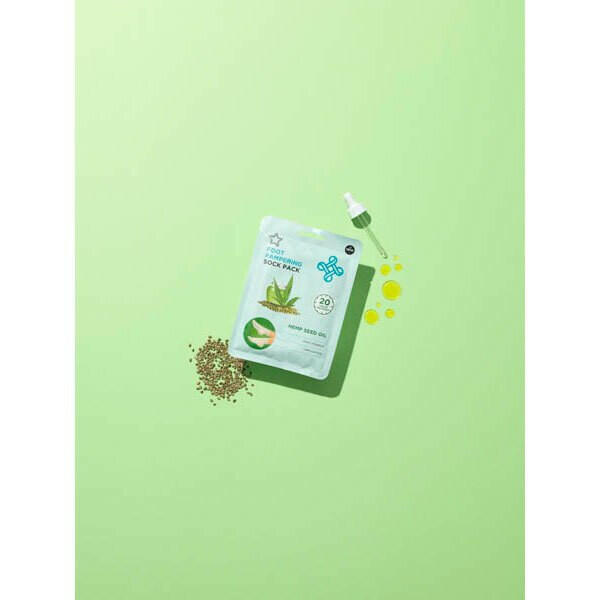 Superdrug Hemp Seed Oil Pampering Foot Mask with Foot Socks GOODS Superdrug