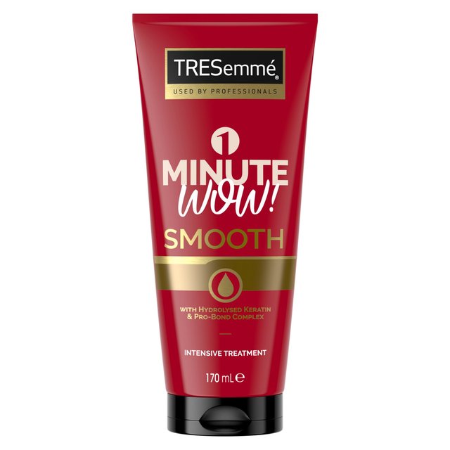 Tresemme 1 Minute Wow Keratine Smooth Conditioner 170ml GOODS M&S