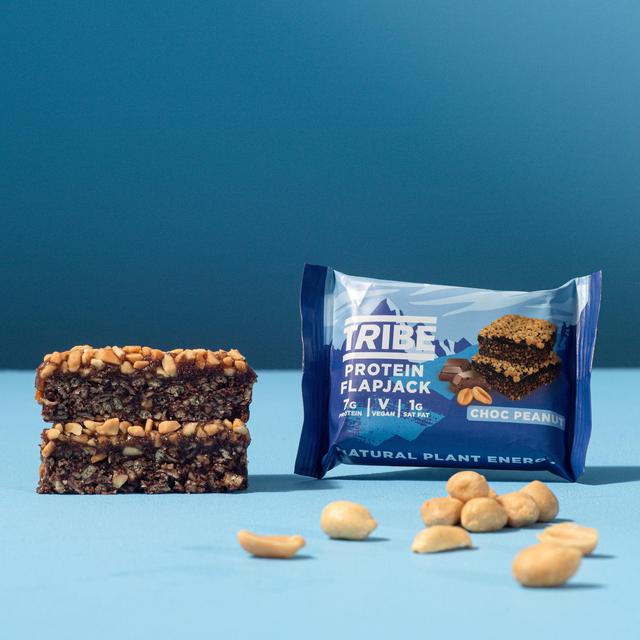 TRIBE Protein Flapjack - Choc Peanut 3 x 38g GOODS M&S