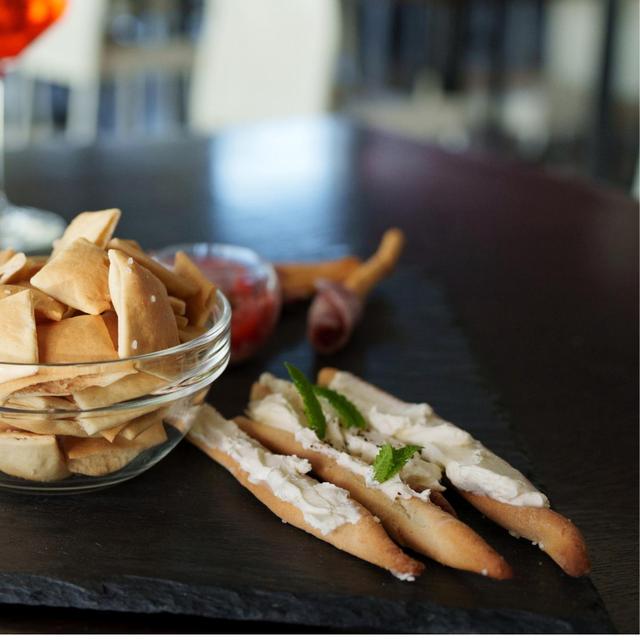 Vecchio Mulino Mini Grissini with Tomatoes & Capers 130g GOODS M&S