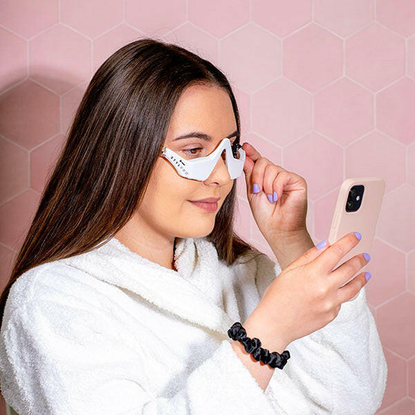 STYLPRO Spec-tacular EMS & Red LED Under Eye Glasses GOODS Superdrug