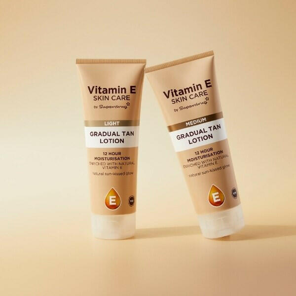 Vitamin E Gradual Tan Light 200ml GOODS Superdrug