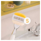 Venus Comfortglide Coconut Plus Olay Razor - 8 Blades GOODS Superdrug