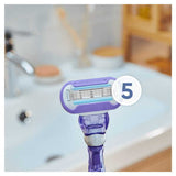 Venus Deluxe Smooth Swirl Razor - 3 Blades GOODS Superdrug
