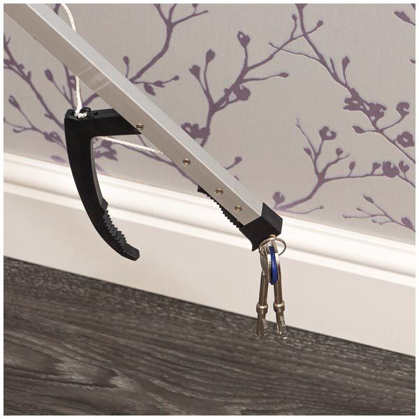 Aidapt Folding Handy Reacher - McGrocer