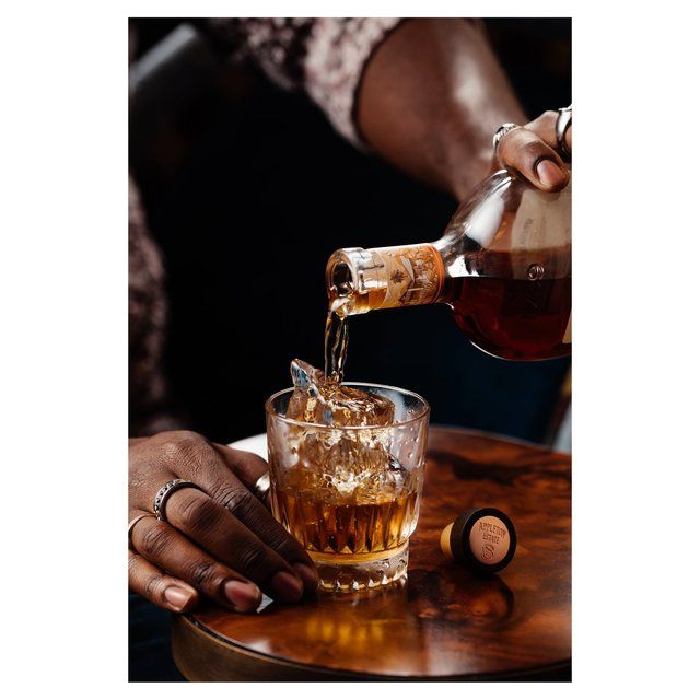 Appleton Estate 8 Year Old Reserve Finest Jamaica Rum 70cl - McGrocer