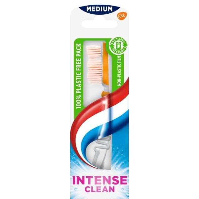 Aquafresh Intense Clean Medium Toothbrush - McGrocer