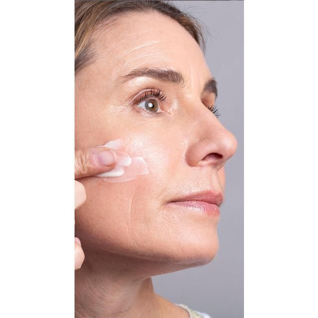 Balance Me Vitamin C Repair Serum 30ml - McGrocer