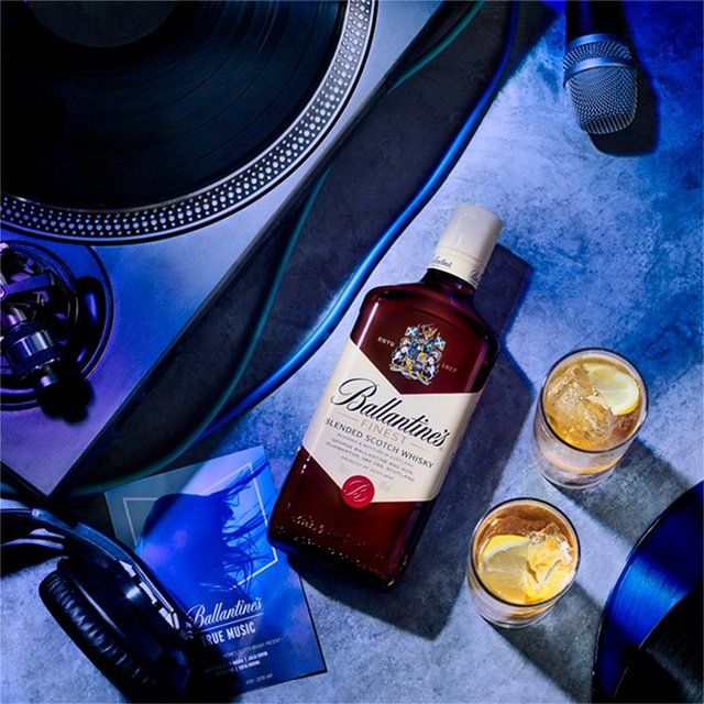 Ballantine's Finest Blended Scotch Whisky - McGrocer