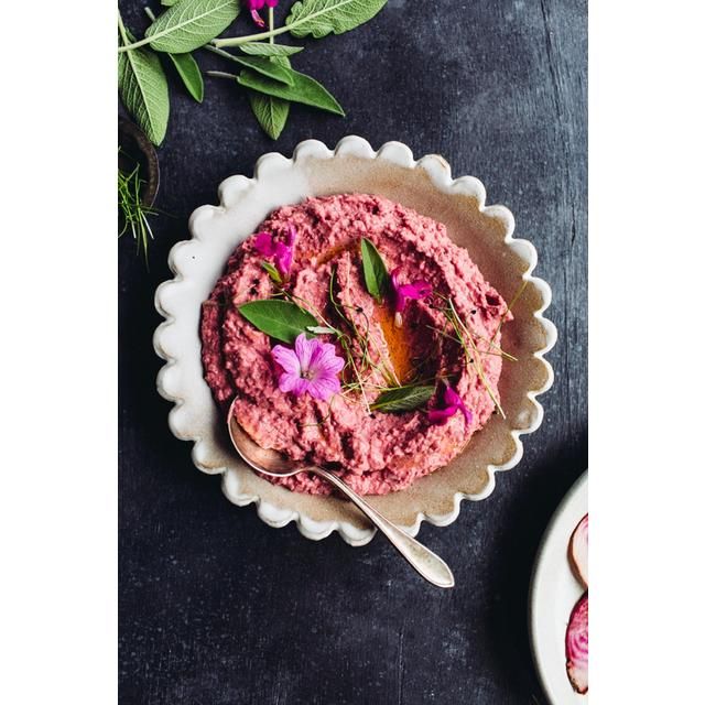ChicP Sharing Table Beetroot & Horseradish hummus Pot 300g