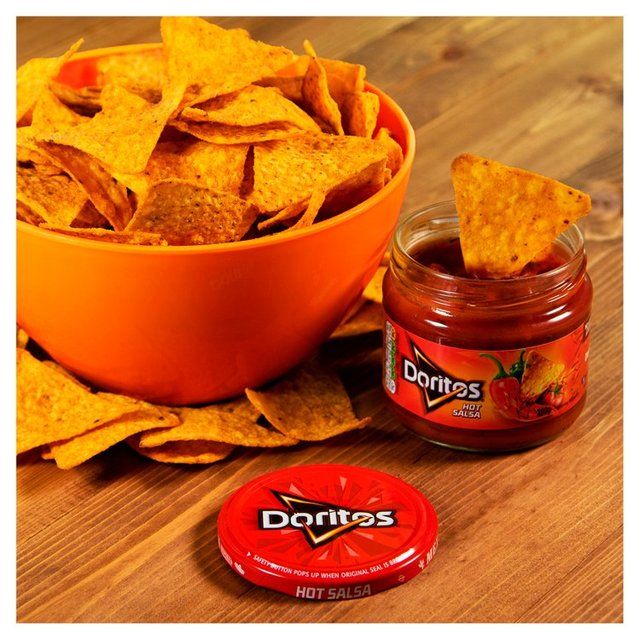 Doritos Salsa Hot Dip 300g