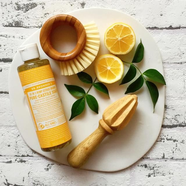 Dr Bronner's Peppermint All-One Magic Soap 945ml