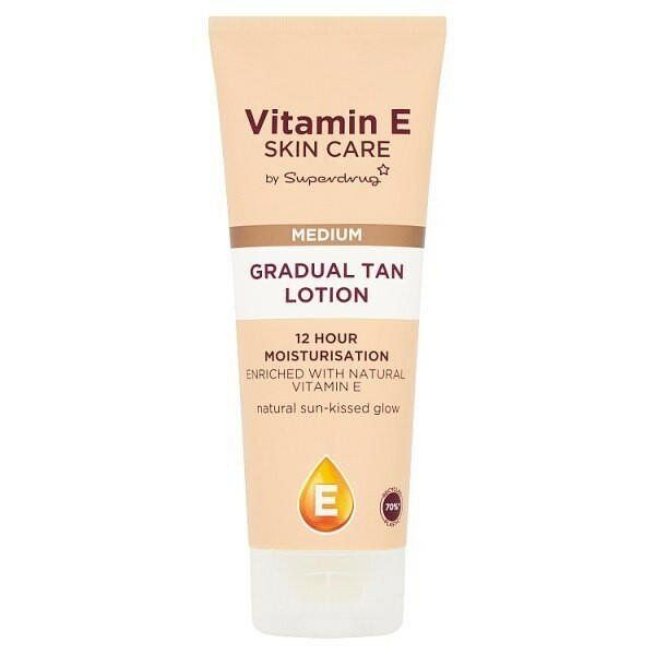 Vitamin E Gradual Tan Medium 200ml GOODS Superdrug