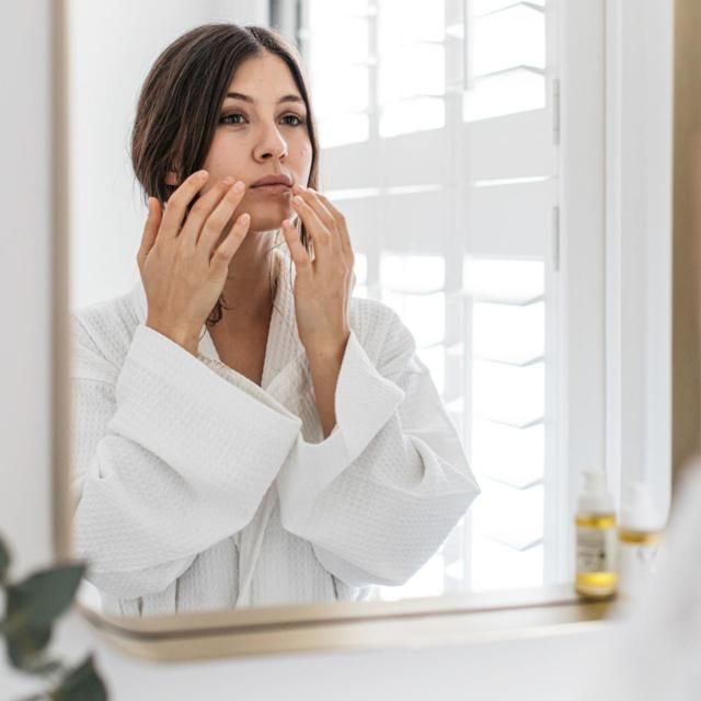 Green People Organic Facial Oil Cell Enrich Age Defy+ by Cha Vohtz Vegan 30ml