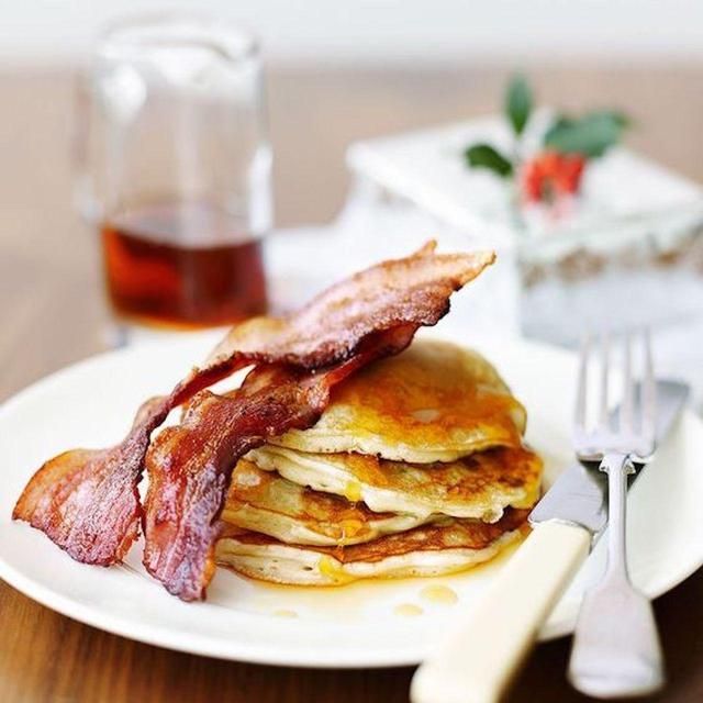 Helen Browning's Unsmoked Organic Streaky Bacon No Added Nitrates 184g