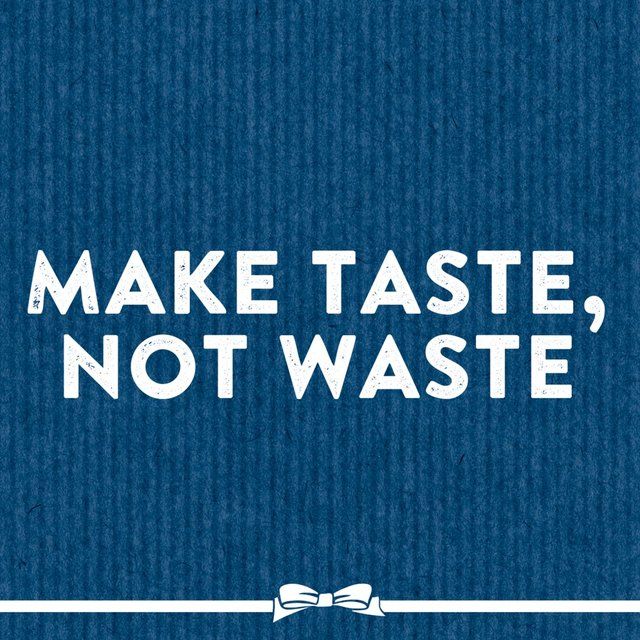 Hellmann's Lighter than Light Squeezy Mayonnaise 430ml