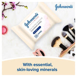 Johnson's Make Up Be Gone Extra-Sensitive Wipes 25 per pack