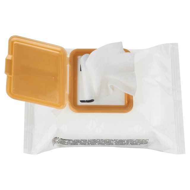 L'Oreal Age Perfect Smoothing Cleansing Wipes 25 per pack