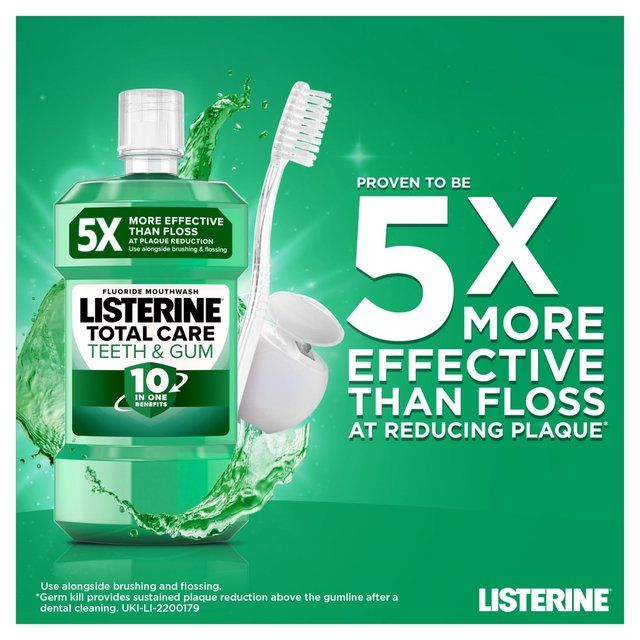 Listerine Teeth & Gum Defence Mouthwash Fresh Mint 500ml