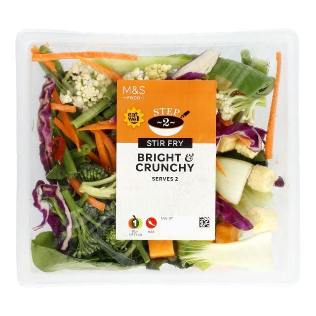 M&S Bright & Crunchy Stir Fry 220g