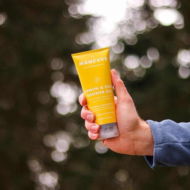 ManCave Lemon & Oak Shower Gel 200ml