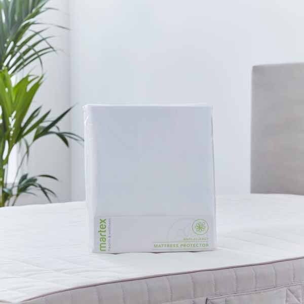 Martex Health & Wellness Anti-Allergy Mat Protector King