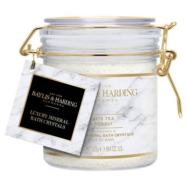 Maybelline Color Sensational Ultimatte Slim Lipstick, Lightweight Extreme Matte Lipstick