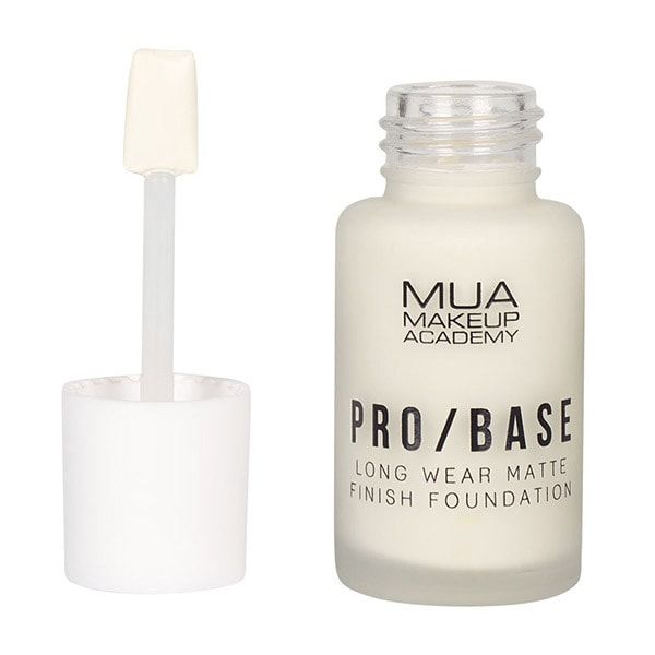 MUA Pro / Base Long Wear Matte Finish Foundation #100 100