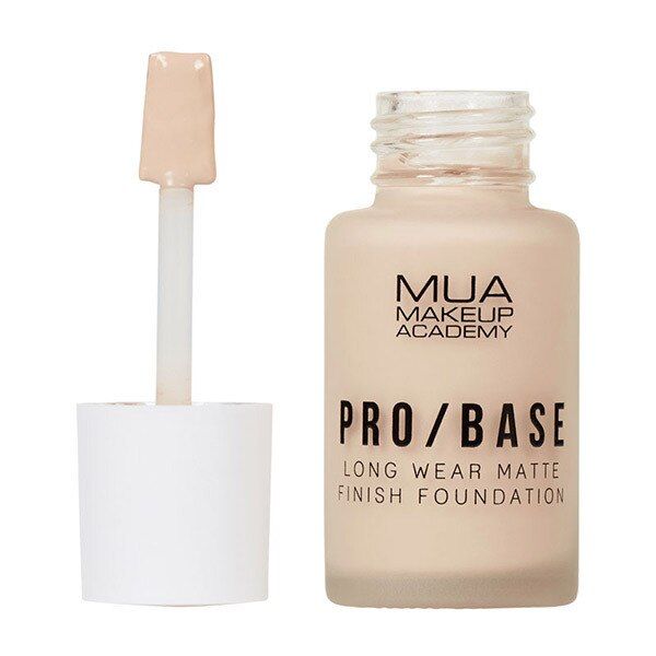 MUA Pro Base Long Wear Matte Finish Foundation 120 102