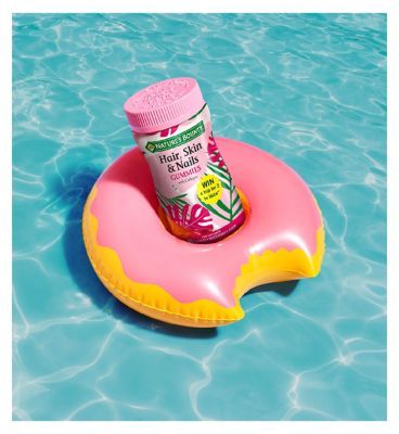 Nature's Bounty Hair, Skin & Nails 60 Mixed Berry Flavour Gummies