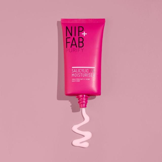 NIP+FAB Salicylic Fix Moisturiser 40ml