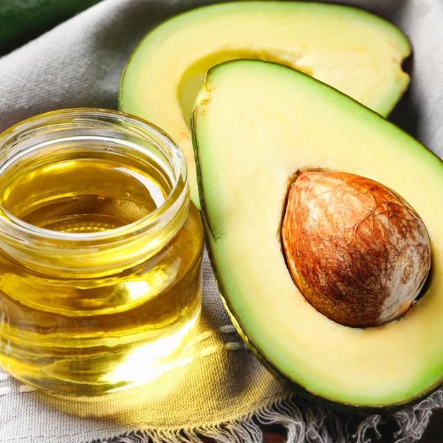 OGX Ever Straightening+ Brazilian Keratin Smooth pH Balanced Shampoo 385ml