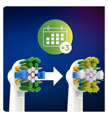 Oral-B FlossAction Toothbrush Head with CleanMaximiser Technology, 4 Pack