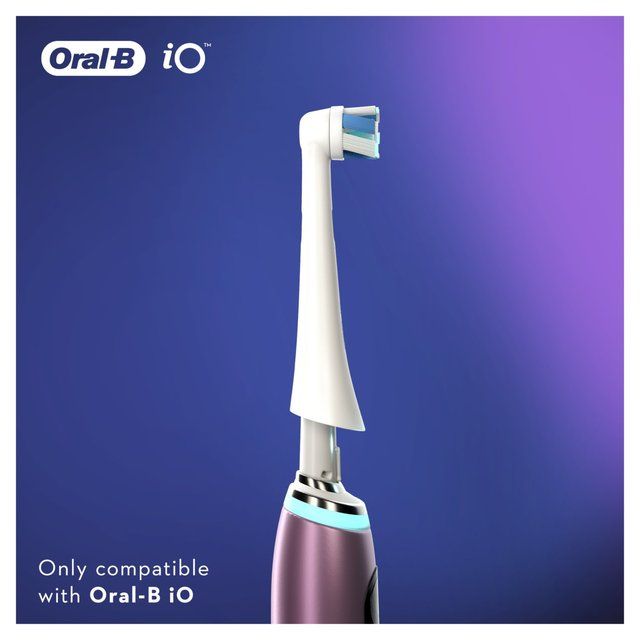 Oral-B iO Ultimate Clean White Electric Toothbrush Heads 4 per pack