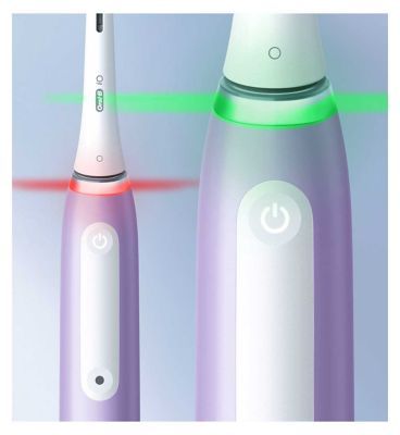Oral-B iO4 Electric Toothbrush - Lavender - (+Travel case)