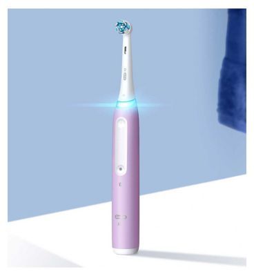 Oral-B iO4 Electric Toothbrush - Lavender - (+Travel case)