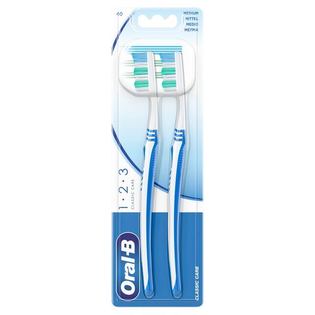 Oral-B Toothbrush Classic Care Large Head Medium 2 per pack