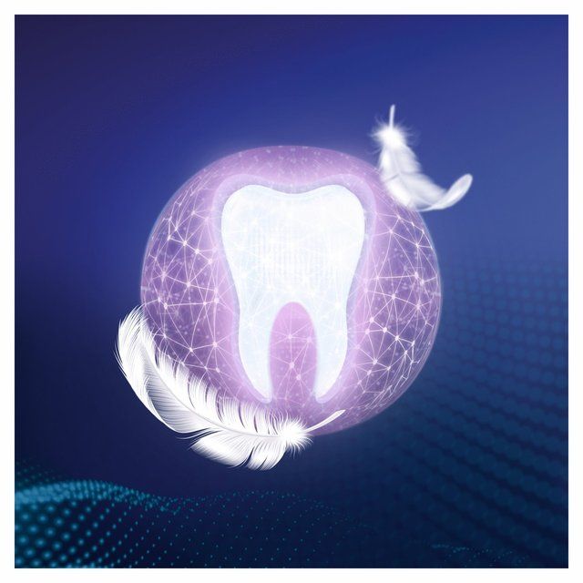 Oral-B Toothpaste Pro-Expert Sensitive & Whitening   75ml