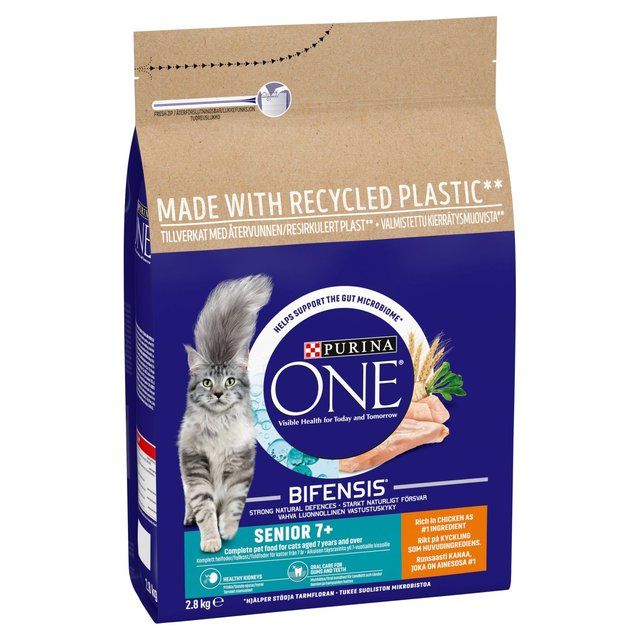 Purina One Senior 7+ Chicken Dry Cat Food 2.8kg