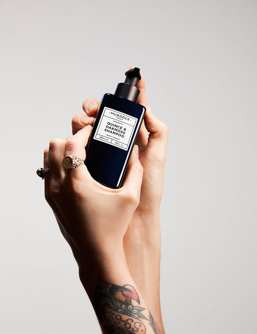 Quince & Oakmoss Shampoo 250ml