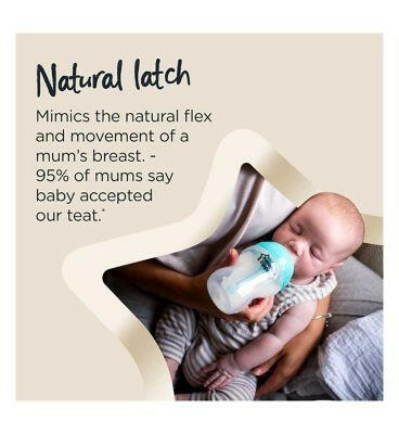 Tommee Tippee Advanced Anti-Colic Newborn Starter Set for Colicky Babies, 4 x Bottles, 2 x Teats, Vented Anti-Colic Wand Baby Accessories & Cleaning Boots