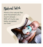 Tommee Tippee Advanced Anti-Colic Newborn Starter Set for Colicky Babies, 4 x Bottles, 2 x Teats, Vented Anti-Colic Wand Baby Accessories & Cleaning Boots