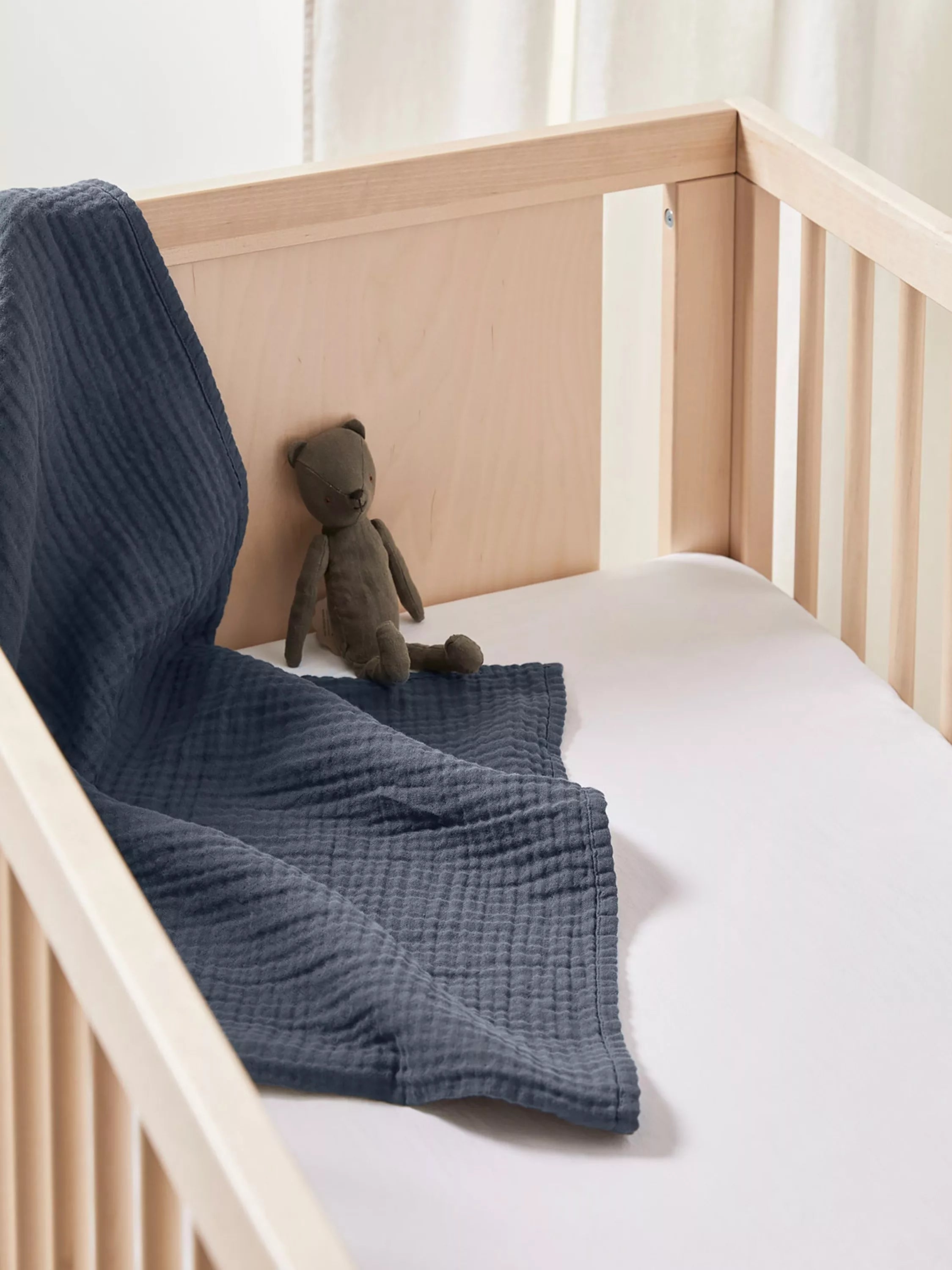 Bedfolk Cotton Fitted Cotbed Sheet, 70 x 140cm - McGrocer